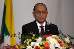 Barma vyhlásila amnestii a propustila na sedm tisíc vězňů