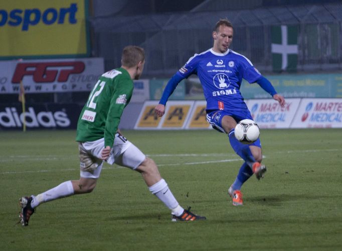 Fotbalista Jablonce Karel Piták v utkání proti Olomouci v Gambrinus lize 2012/13.