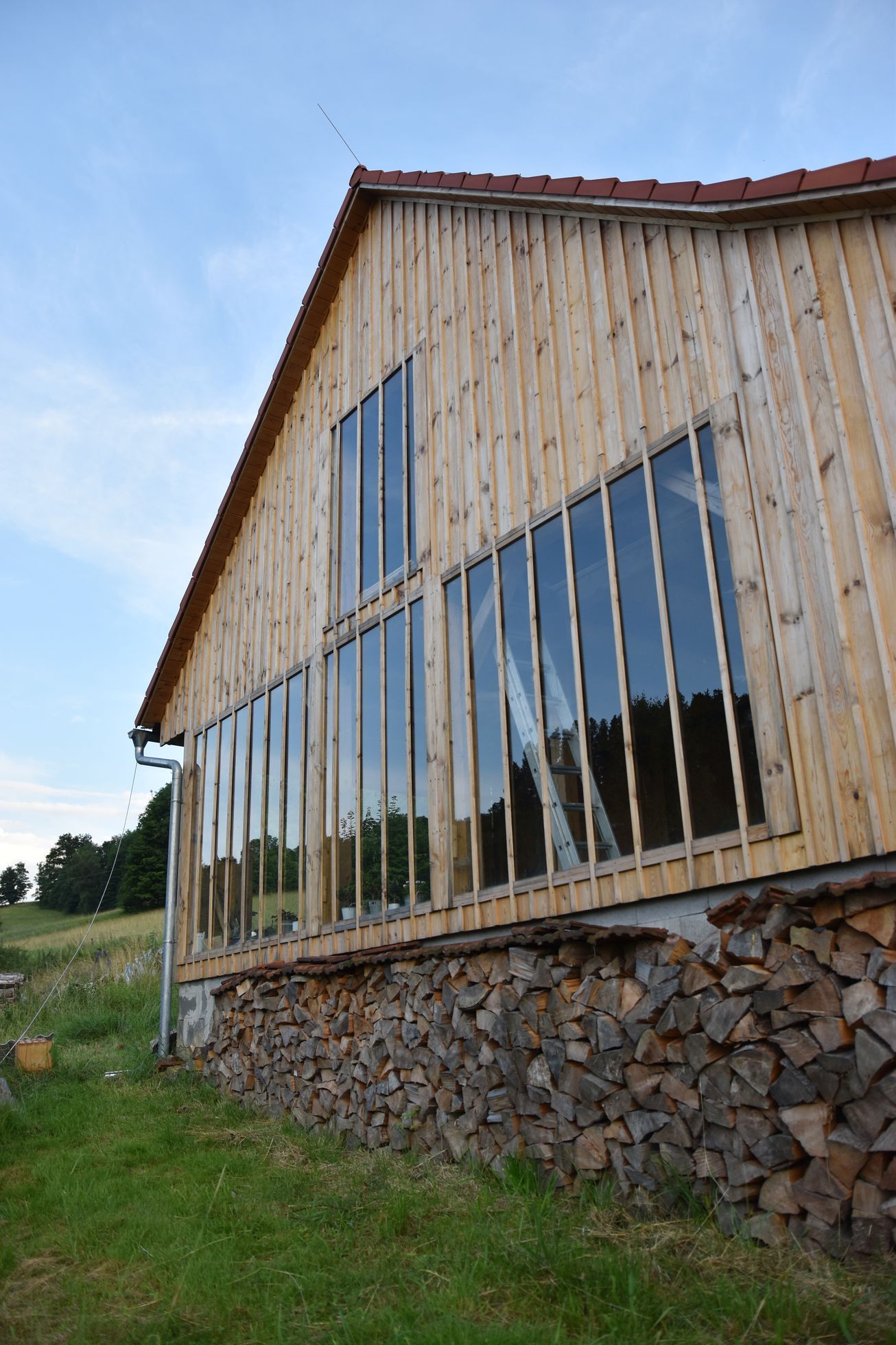 domeček na kopci, dům, rekonstrukce, zahrada, příběh