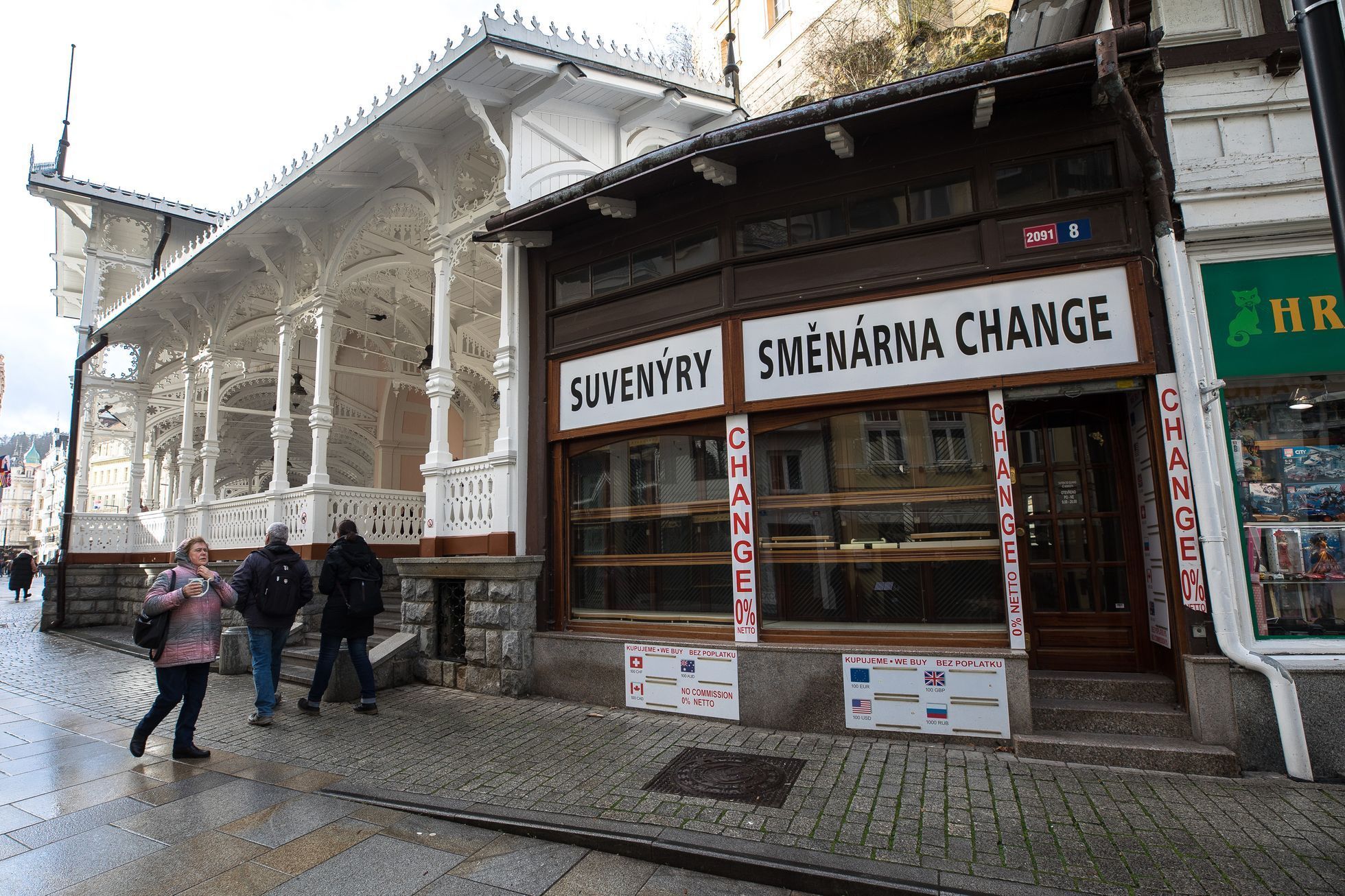 Karlovy Vary, turismus, obchody, turisté