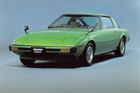 Píše se březen roku 1978 a Mazda uvádí na domácí trh nové kupé Savanna RX-7. To je všude jinde známé jen jako RX-7, označení Savanna však v Japonsku odkazuje na předchůdce se jménem Savanna RX-3.