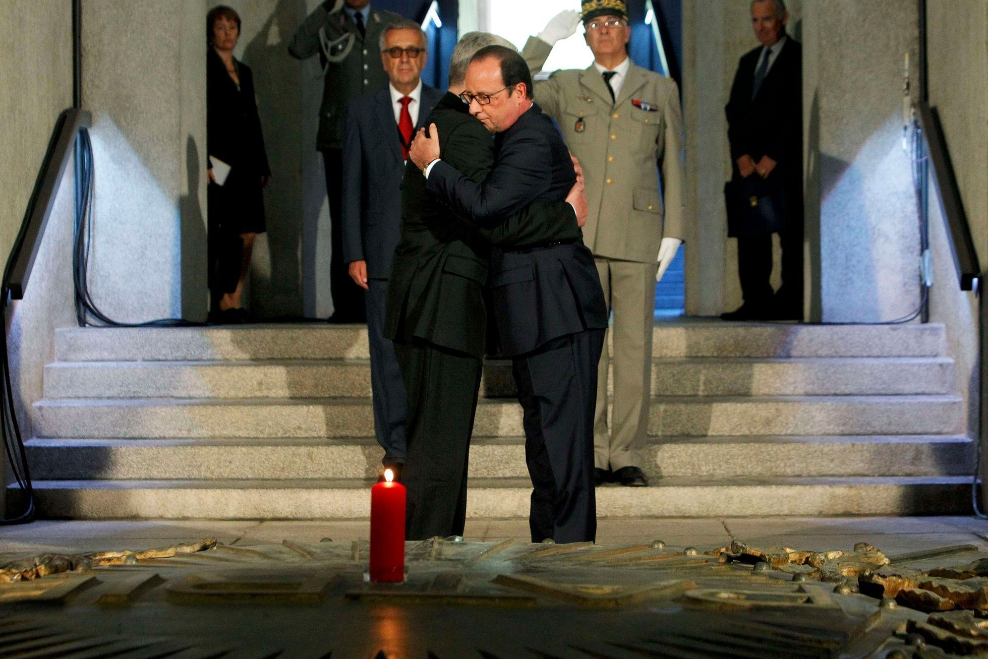 Gauck a Hollande si připomněli začátek první světové války