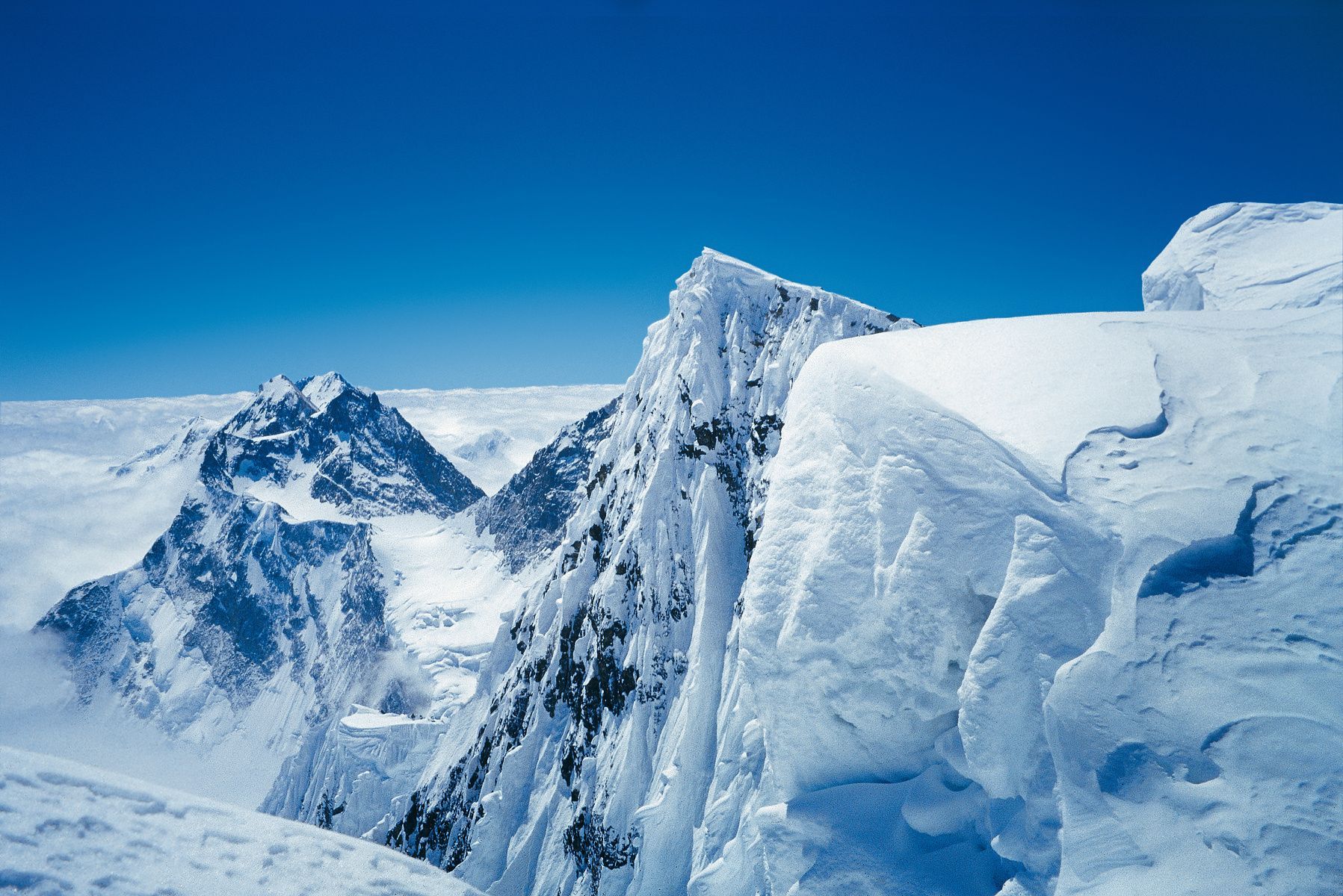 Expedice Radka Jaroše: Broad Peak 2003 (8051 metrů)