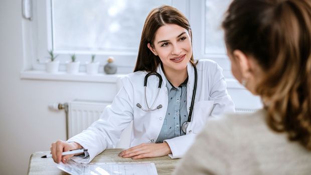 Prohlídky u lékaře se v Česku zásadně změní. Zbytečně ročně vymře okresní město