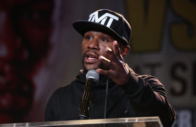 Tisková konference Floyd Mayweather vs. André Berto