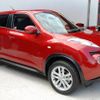 2 Auto roku Nissan Juke