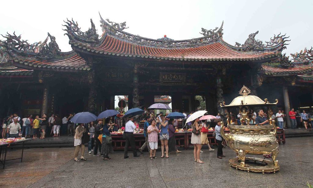 Hlavní město Tchaj-wanu Taipei je místem protikladů