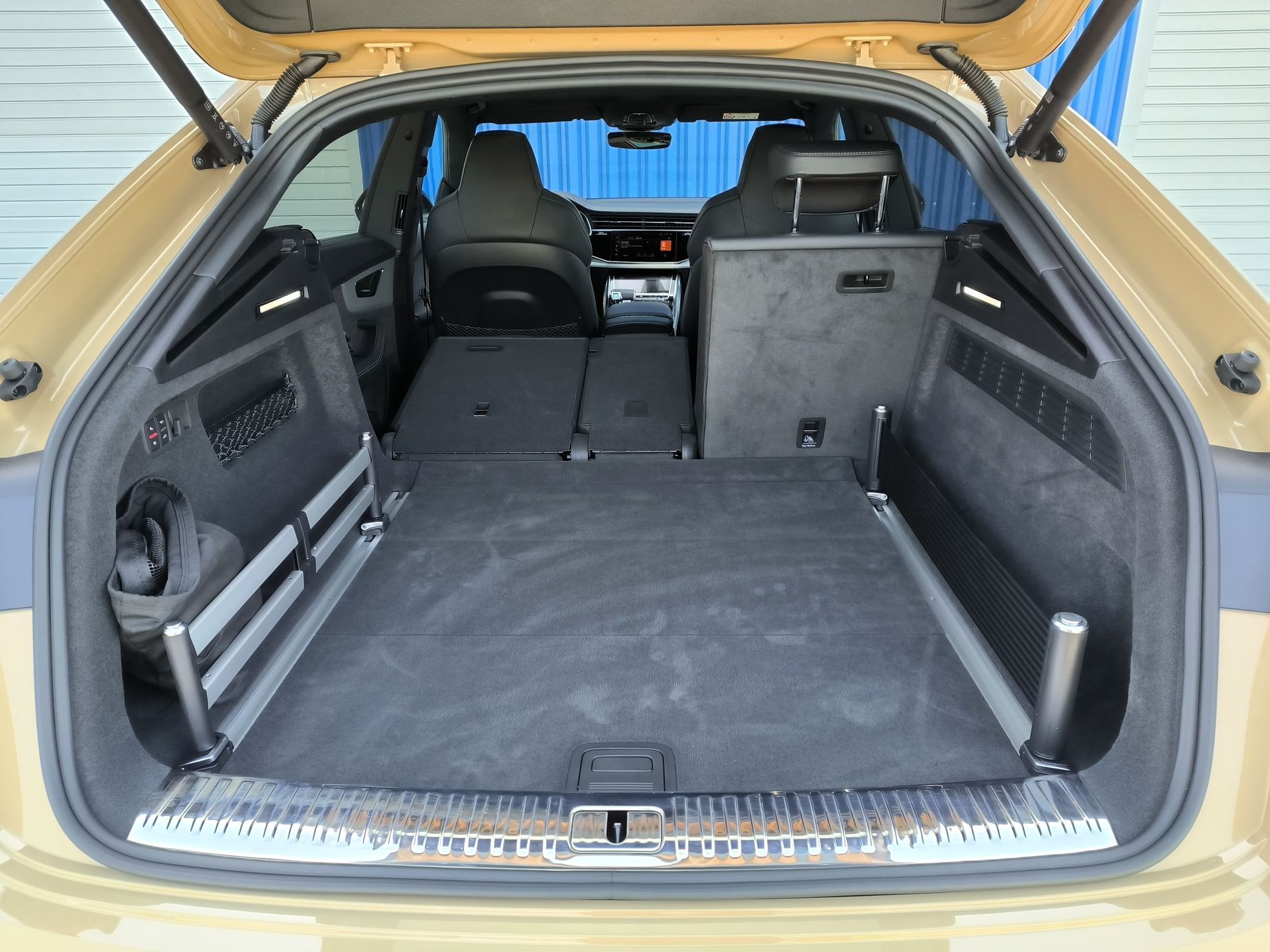 Audi Q8 2024