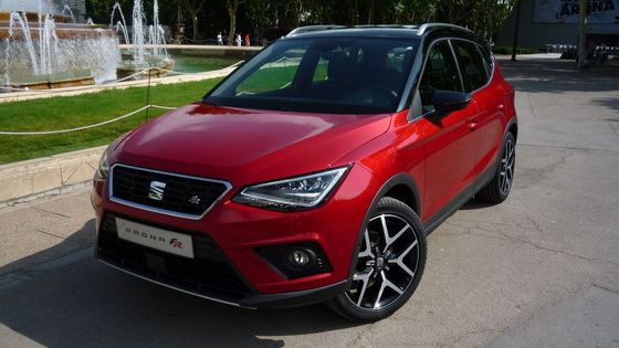 Seat Arona ve vrcholné verzi FR.