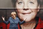 Merkelová bude muset odejít dříve, voliči dali vládě za vyučenou, tvrdí Schuster