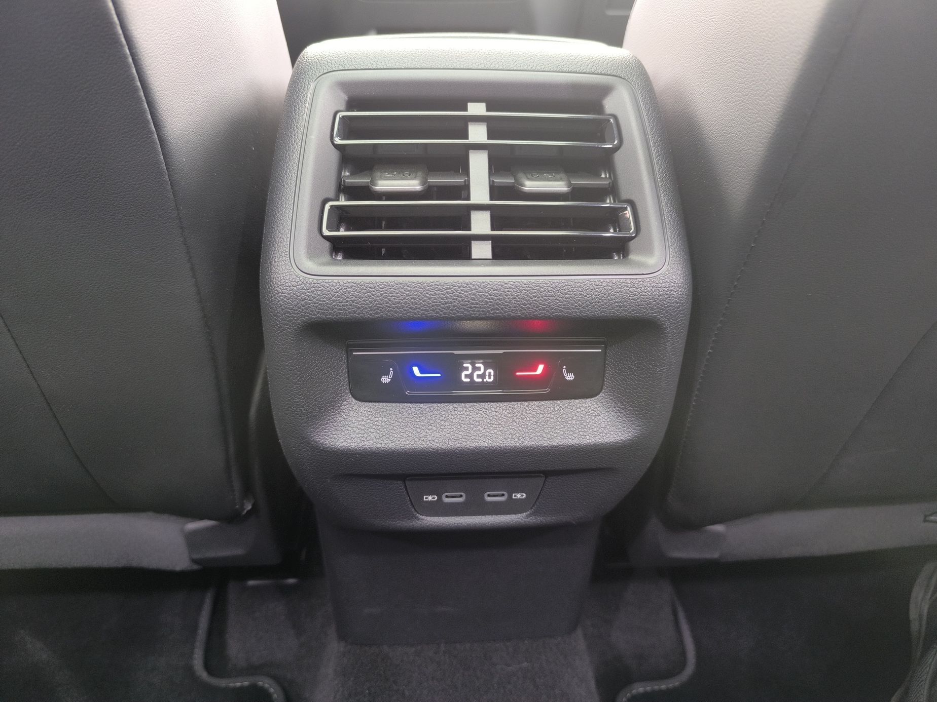 Volkswagen Tayron R-Line (2025)