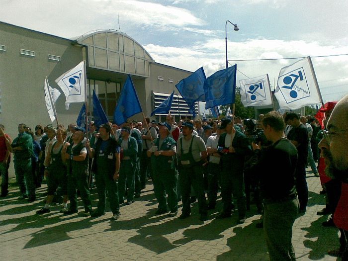Demonstrace odborářů Siemens