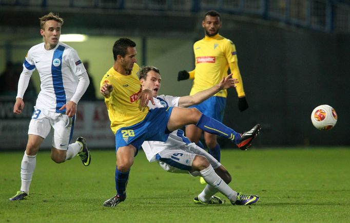 EL, Liberec - Estroril: Josef Šural (23),  Michael Rabušic (19) - Ruben Fernandes (26)