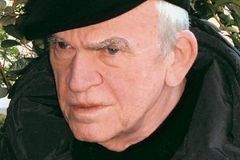 Kundera se ohradil proti románu, který vychází z jeho života