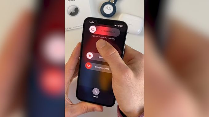 Expert prozradil trik, jak najít telefon, i když je vypnutý nebo v režimu letadlo