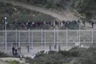 Stovky migrantů se naráz pokusily dostat do Evropy. Španělé je okamžitě vrátili
