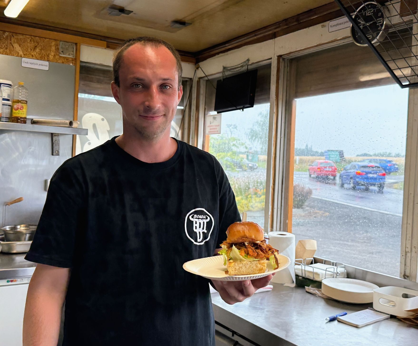 bbq bouda, bistro, bouda, jídlo, vaření, gastronomie, maso, Unhošť, Praha