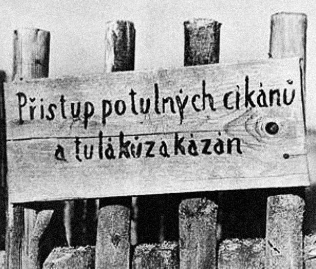 Fotogalerie / Romský holocaust / Jednorázové užití / Wikipedia