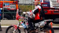 Padesátiletý belgický motocyklový jezdec Eric Palante zahynul 10. ledna během páté etapy Rallye Dakar, ...