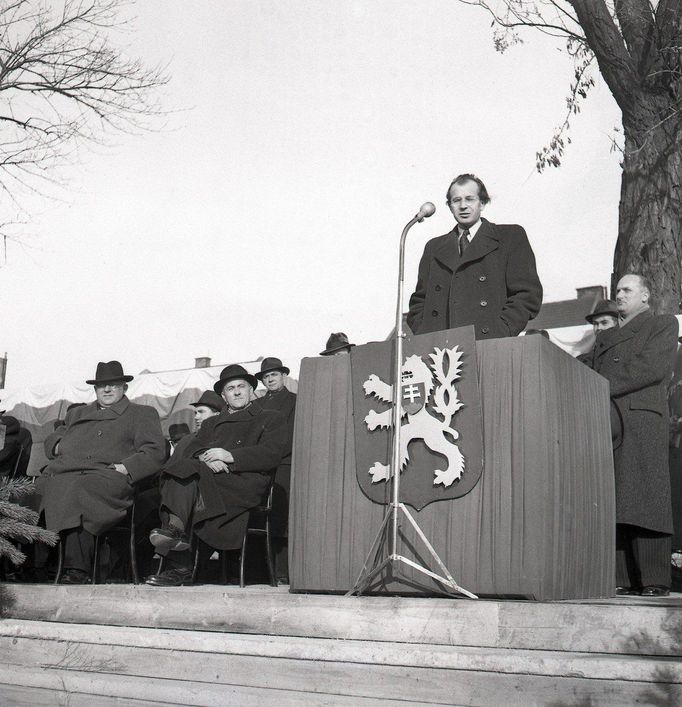 Gustav Husák na archivní fotografii.