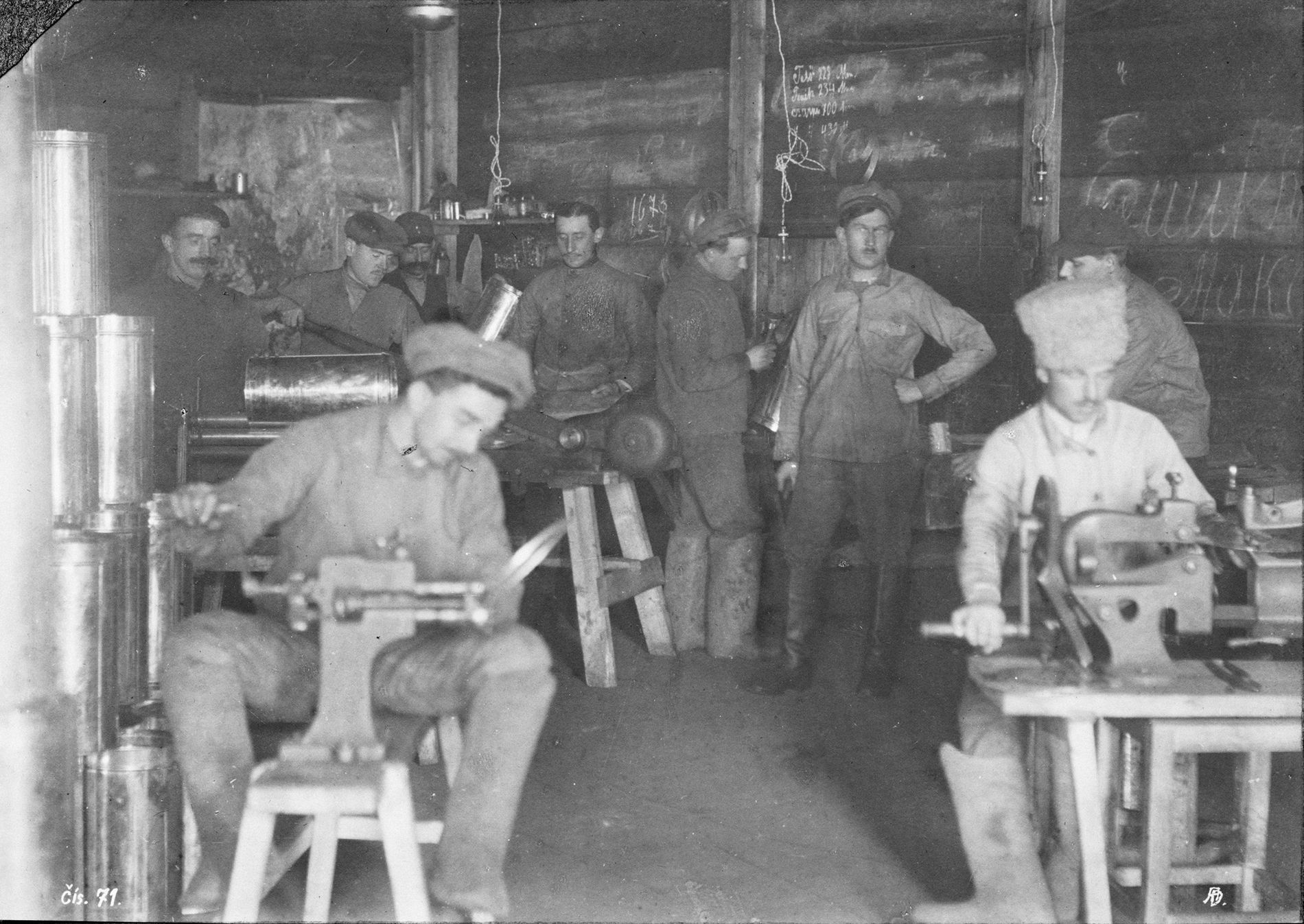 Jednorázové užití / Fotogalerie / Jedinečné snímky. Tak vypadalo zázemí československých legií