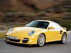Porsche 911 přijíždí obvykle na STK bez vážné závady