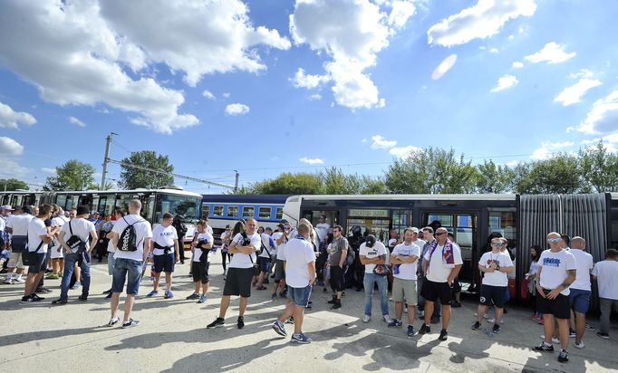 Fanoušci Baníku Ostrava na výjezdu v Brně během 1. kola sezony 2017/18