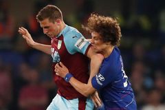 Co se nepodařilo Slavii, dokázalo Burnley. Na Chelsea uhrálo v anglické lize remízu
