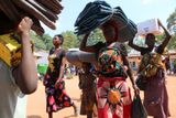 Do Meheby stále přicházejí další uprchlíci z okolních zemí, především z Demokratické republiky Kongo. Dále jsou tu lidé především z Angoly, Burundi, Rwandy a Somálska.