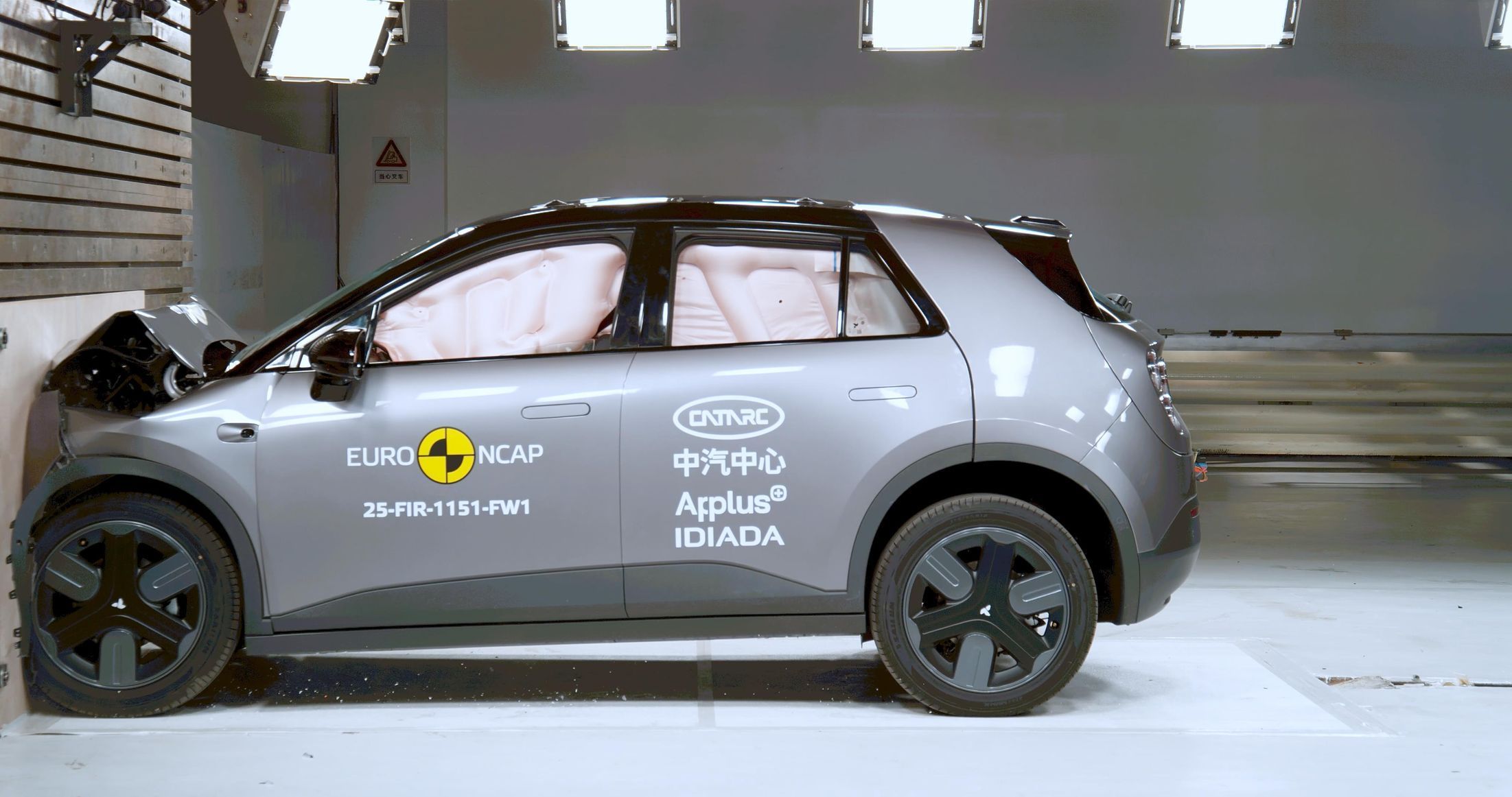 Crash testy EuroNCAP Togg a firefly
