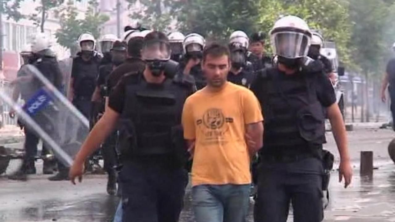 Střety Turků s policií pokračují už 18. dnem