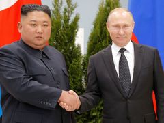 Kim Čong-un a Vladimir Putin.