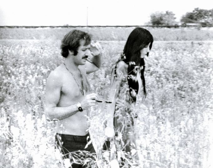 Sonny a Cher ve filmu Cudnost z roku 1969.