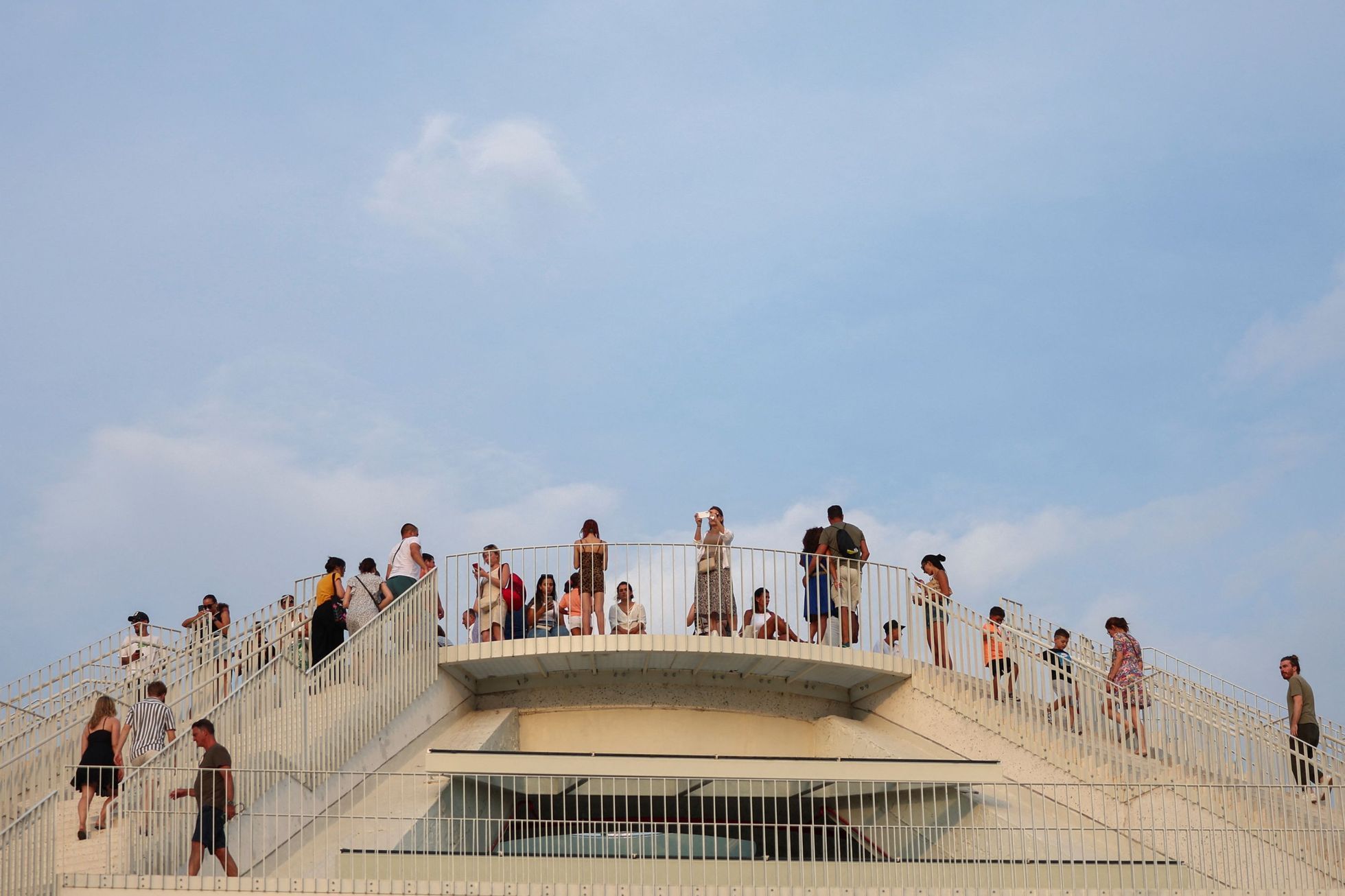 Pyramida v Tiraně, přestavba, 2023