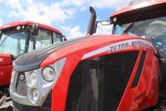 Zetor dodá traktory do Íránu, zrušení sankcí chtějí využít i další české firmy