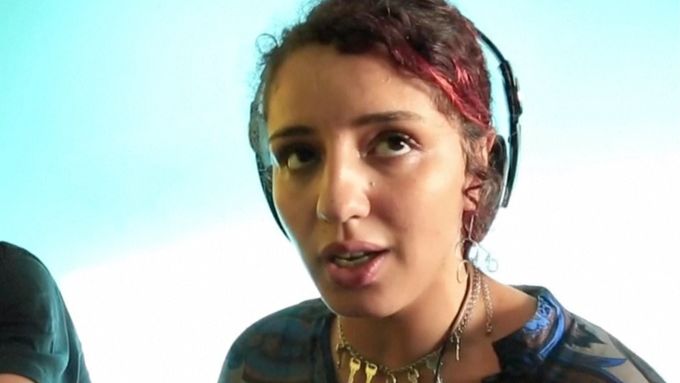 Marocká žena ovládla rapovou scénu
