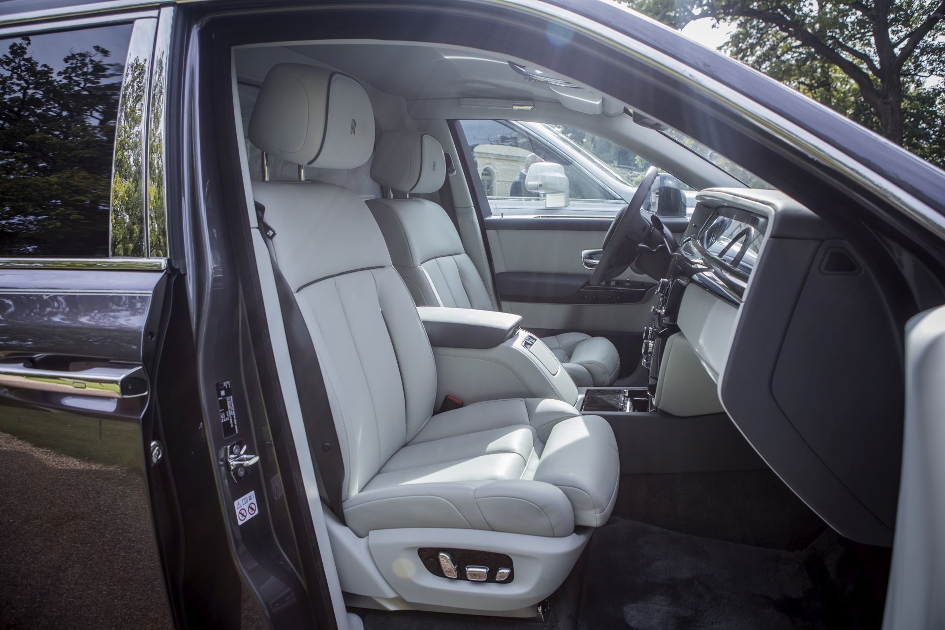 Rolls-Royce Phantom a Cullinan