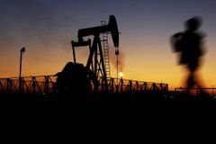 Americká ropa na trhu posílí. Zaplní díry po výpadku těžby v Íránu a Venezuele