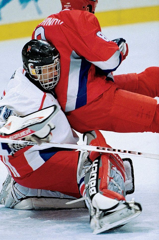 Herbert Slavík: hvězdy českého hokeje, fotoreportáž z NHL v době před OH v Naganu a snímky z Nagana