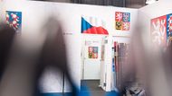 "Praha to není, ale šatna samotná je celkem fajn. Akorát sprchy a záchody jsou takové festivalové kóje," pousmál se další forvard Daniel Voženílek.