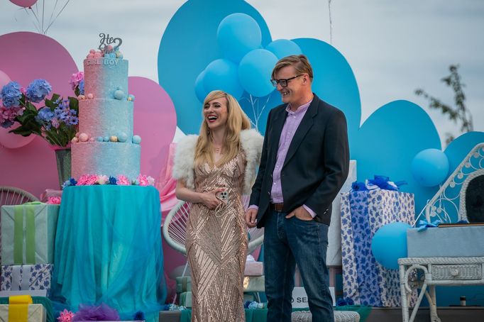 Elizaveta Maximová jako Beáta a Jan Jankovský v roli Huberta.