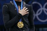 Evan Lysacek se zlatou medailí