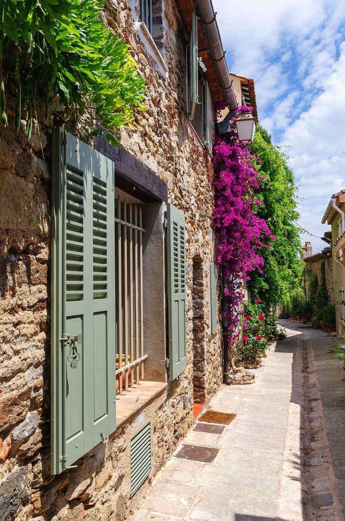 Tomáš Vocelka: Legendy z Provence (Saint-Tropez, Ramatuelle, Grimaud, Le Thoronet, rok 2013)