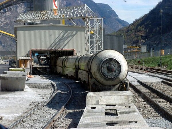 Nejdelší tunel světa - Švýcarsko