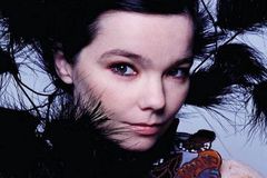 Björk: Skotsko, vyhlaš nezávislost a pozvedni svou vlajku