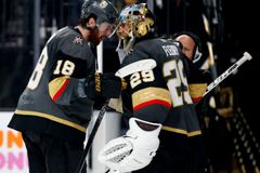 Místo pinballu hraje Vegas o Stanley Cup. Sázkovky se děsí, některé zákazníky "uplácejí"