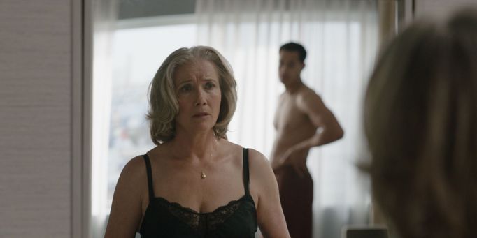 Emma Thompsonová jako Nancy.