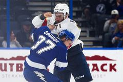 65 vyloučení, 322 trestných minut. A to šlo jen o přípravu...