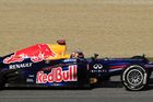 Německý pilot stáje Red Bull během třetího dne testů představil v akci nový monopost pro tuto sezonu RB8.