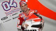 Japonskou nadvládu by konečně po osmi letech opět prorazila italská Ducati. Andreu Doviziosa (04) čeká už třetí sezona ve stáji Ducati Team. Italský jezdec sebevědomě prohlašuje, že letošní Ducati GP15 je lepší než "titulová" motorka Caseyho Stonera z roku 2007.